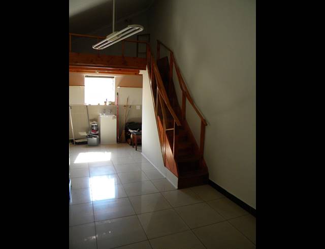 2 BEDROOM TOWNHOUSE SOLD IN ANNLIN
